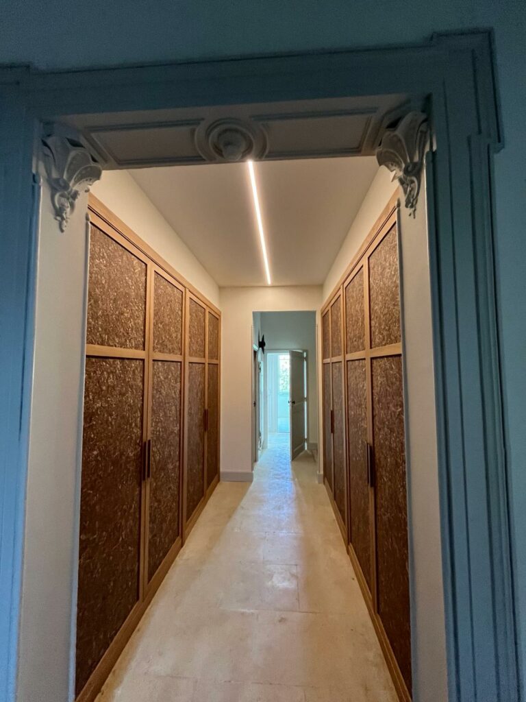 Dressing d'entrée sur mesure - Ateliers Lacour Vendargues
