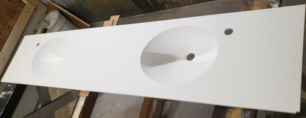 Plan de travail et vasque en Krion sur mesure - Ateliers Lacour